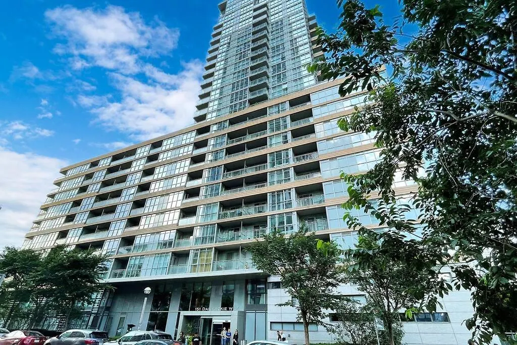 Apartment Cityplace Suite Toronto