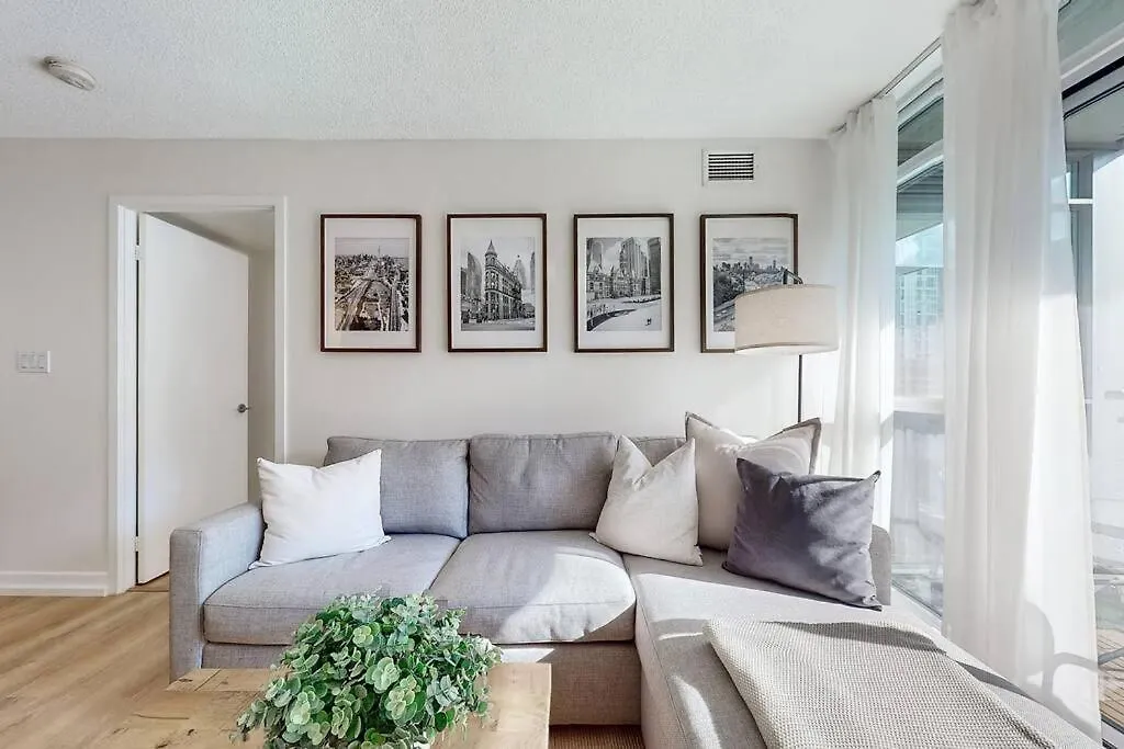 Cityplace Suite Торонто 0*,  Канада