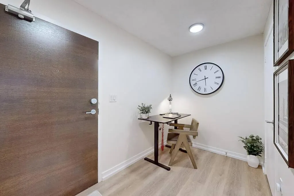Cityplace Suite Торонто